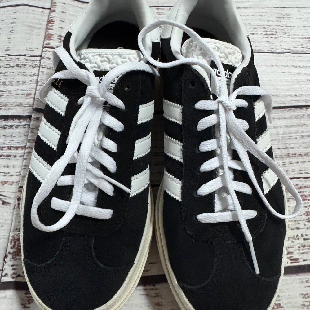 Adidas Gazelle Bold in Black and White womens size 5.5 NWOB - Picture 4 of 9